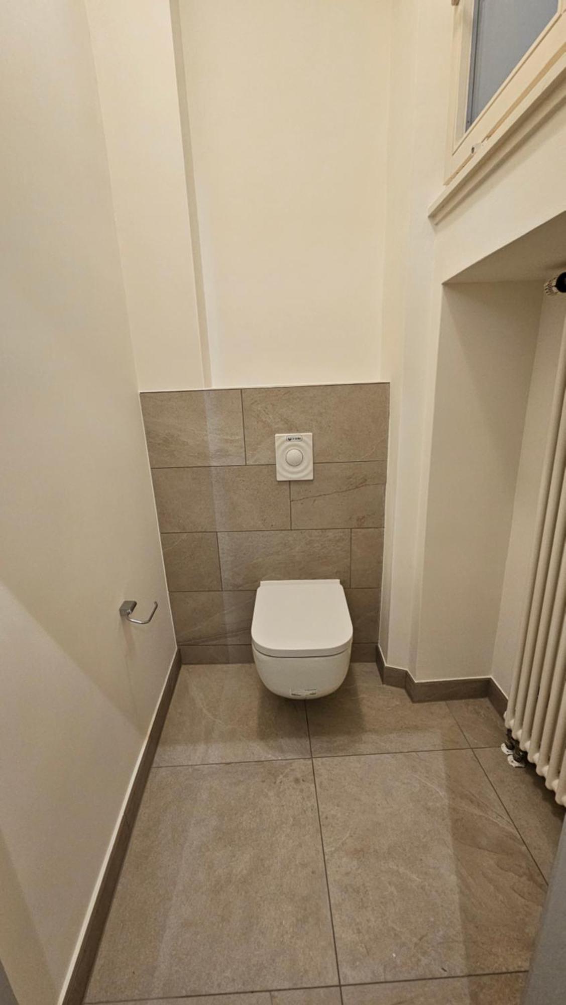 Appartement Yfb-170m2 Fuer Bis Zu 15, Modern, 1min Zu Ubahn, Ruhige Lage, Parkplaetze, Wifi, Netflix, Kindergerecht Neurenberg